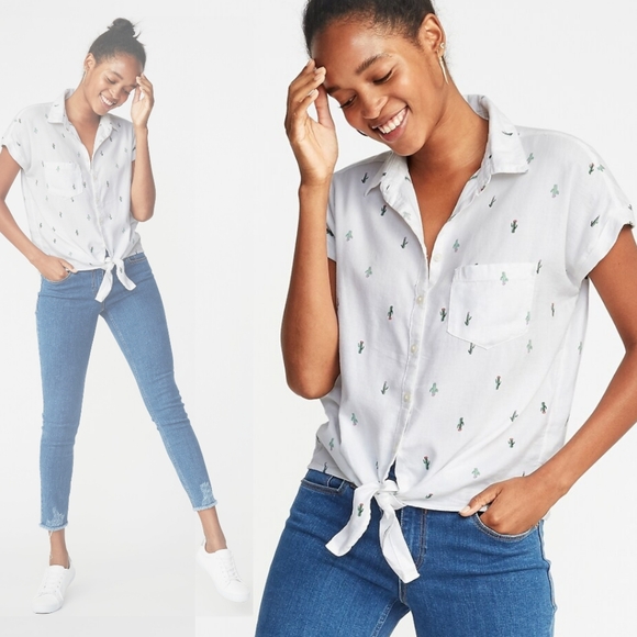 White Cactus Print Short Sleeve Tie Front Button Down Shirt | Size XL - Picture 6 of 10